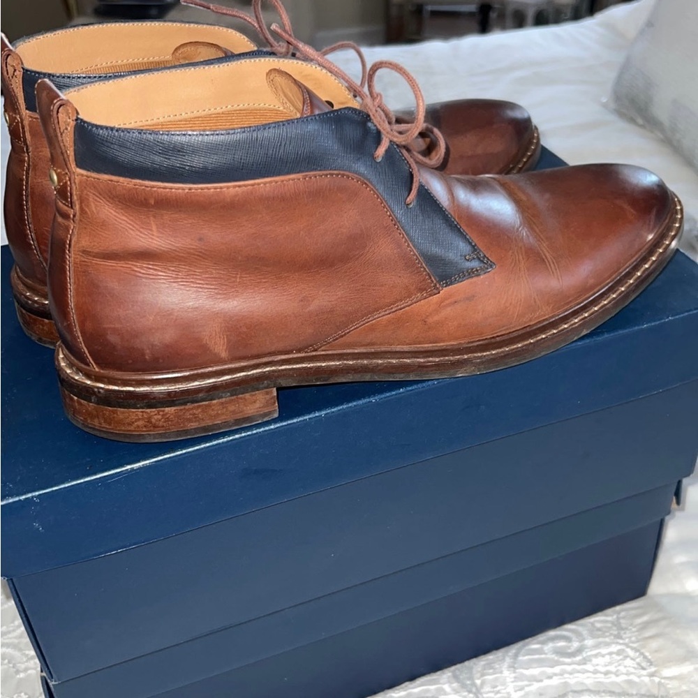 Men’s shoes